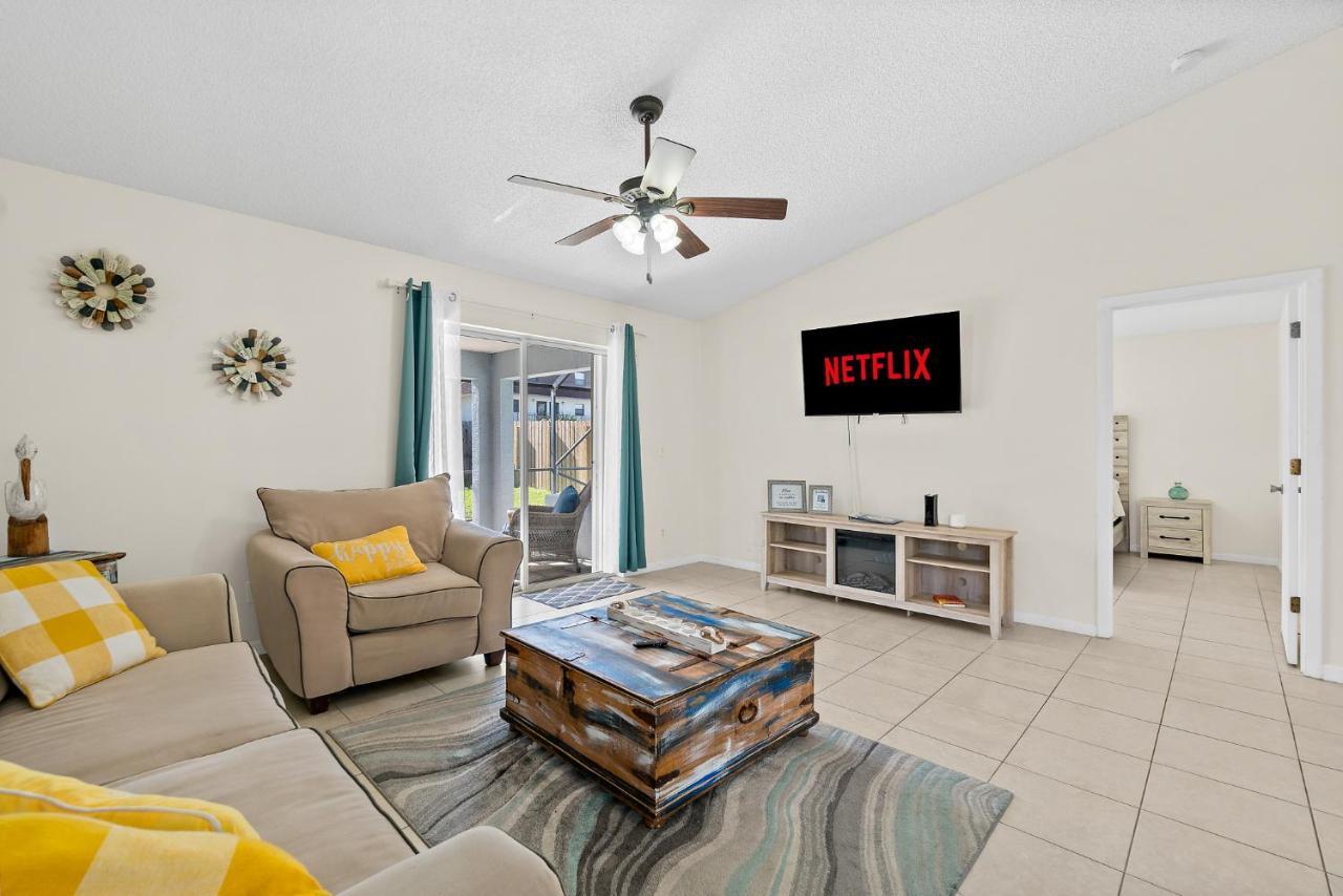 Oceanview Haven - 2Br Beach Townhome With Patio, Shared Heated Pool Steps From Paradise Beach Park! Melbourne Exterior foto